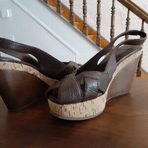 Pelle Moda brown leather shoes with Cork & wood wedge heel